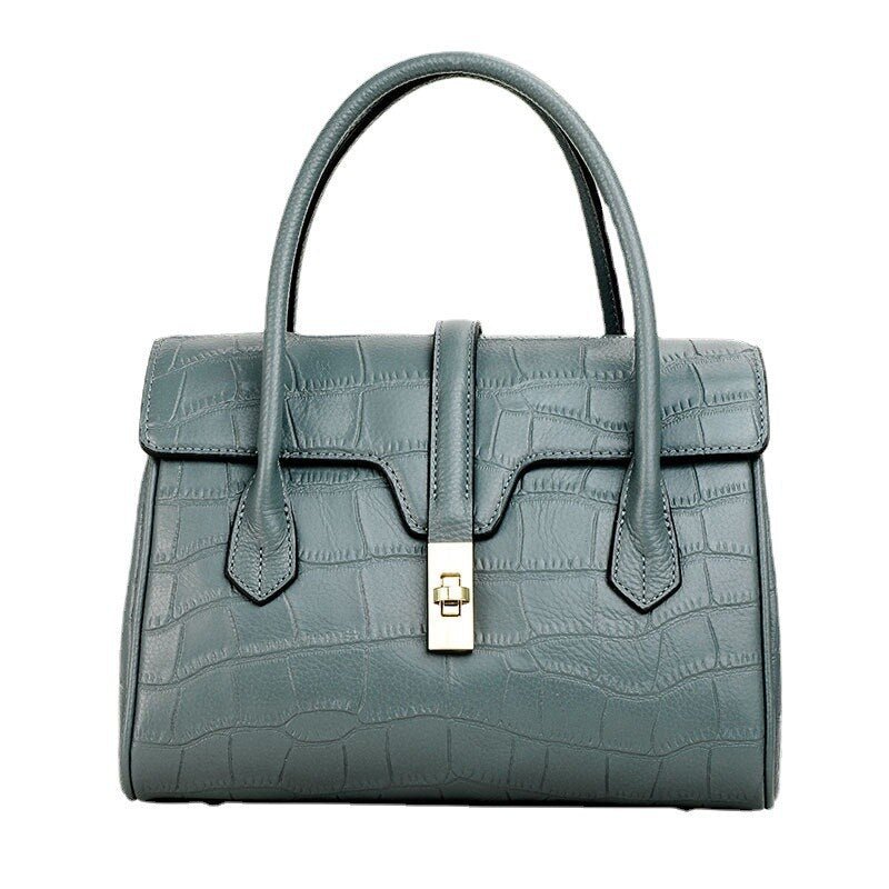 The Chic & Sleek