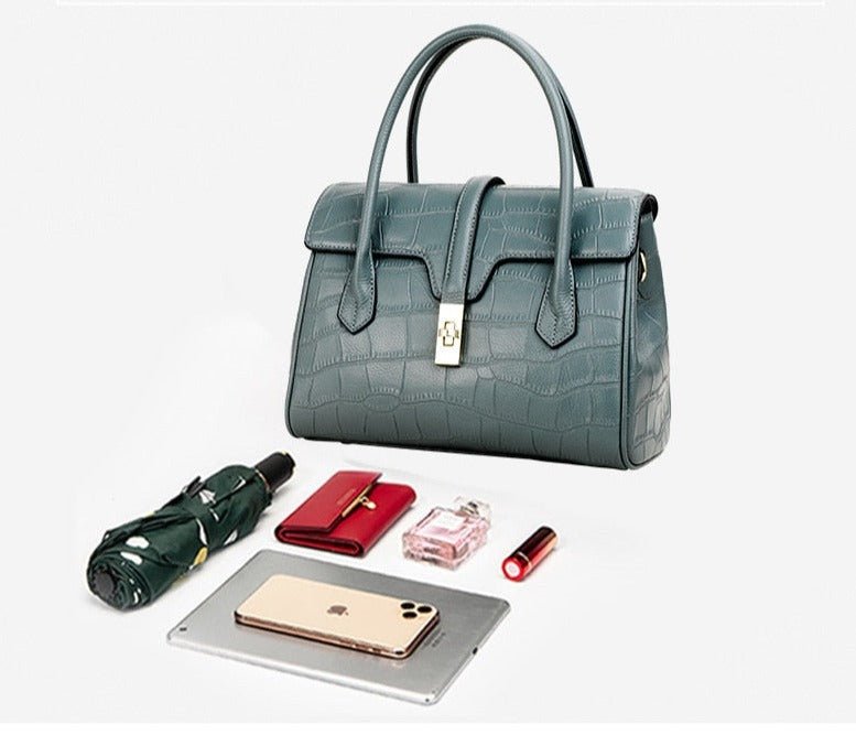 The Chic & Sleek