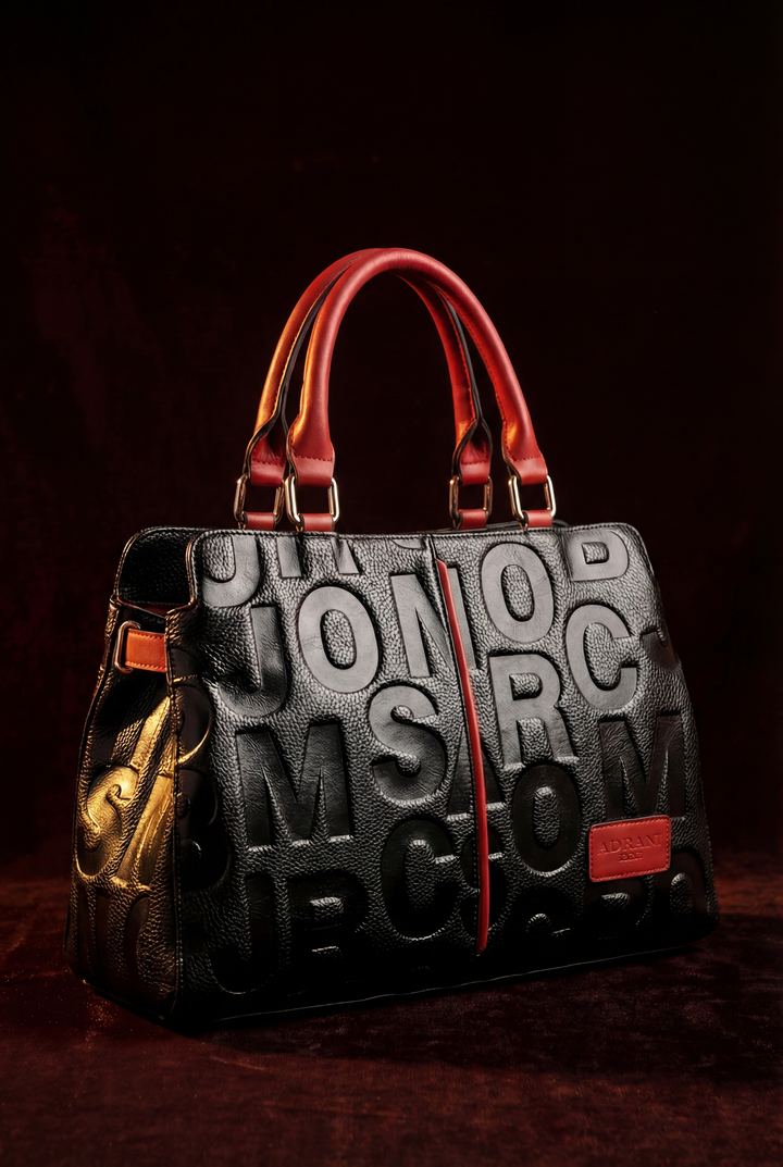 Luxury Black Leather Handbag – Elegant & Spacious Everyday Bag