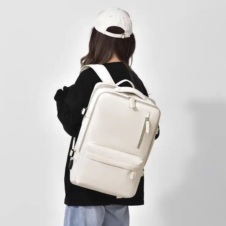 CoreCarry - Ruime en Veelzijdige Backpack for School en Werk