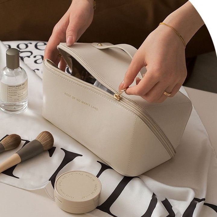 Luxurybag Elegant Toiletry Bag – Water-Resistante Make-uptas met Slimme Indeling – Compact & Stylish